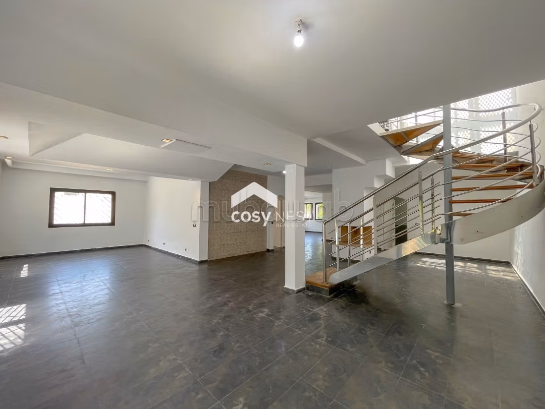 Villa de 450 m² à louer à Ain Diab, Casablanca — Photo 12