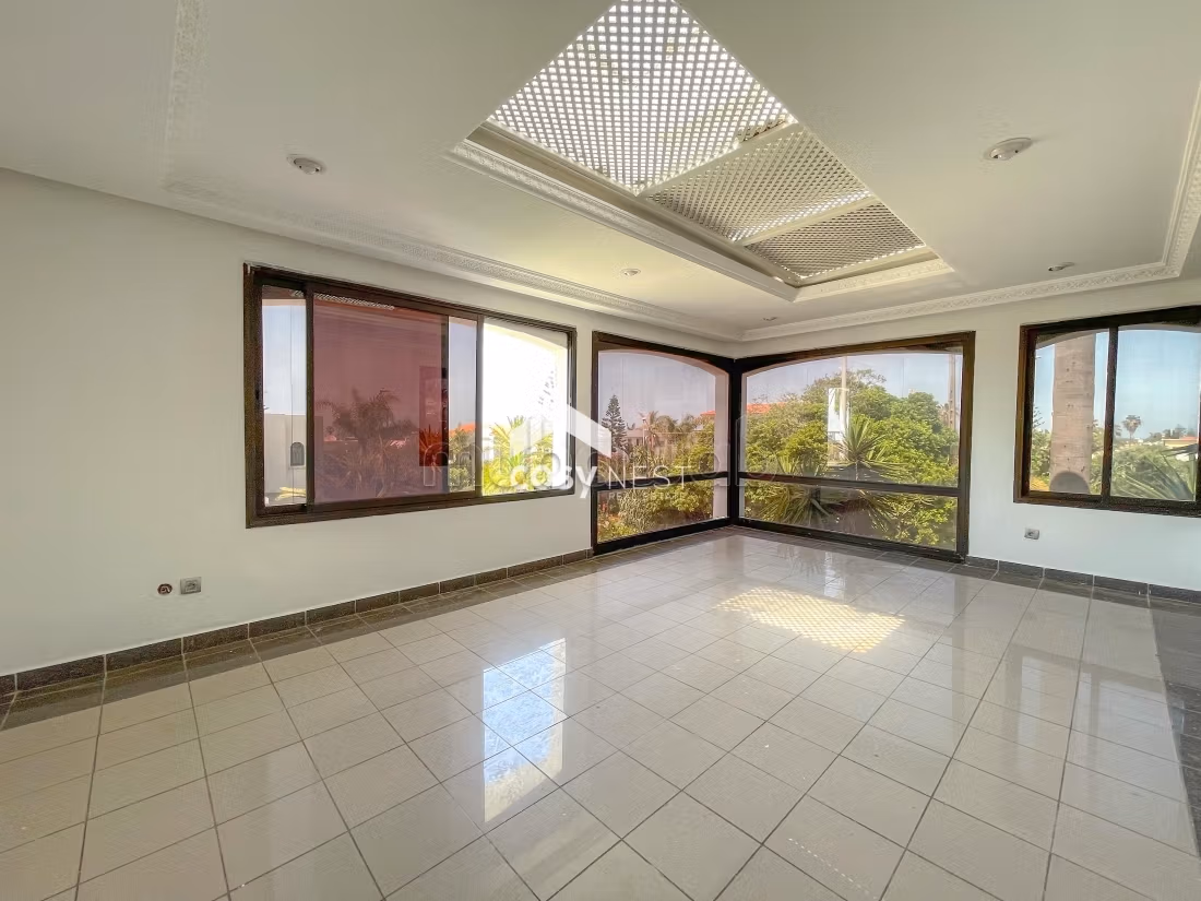 Villa de 450 m² à louer à Ain Diab, Casablanca — Photo 20