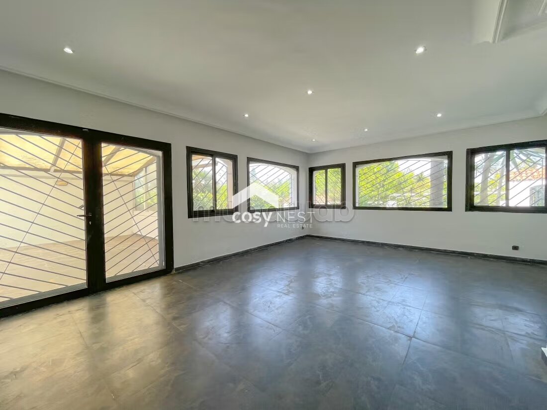 Villa de 450 m² à louer à Ain Diab, Casablanca — Photo 3