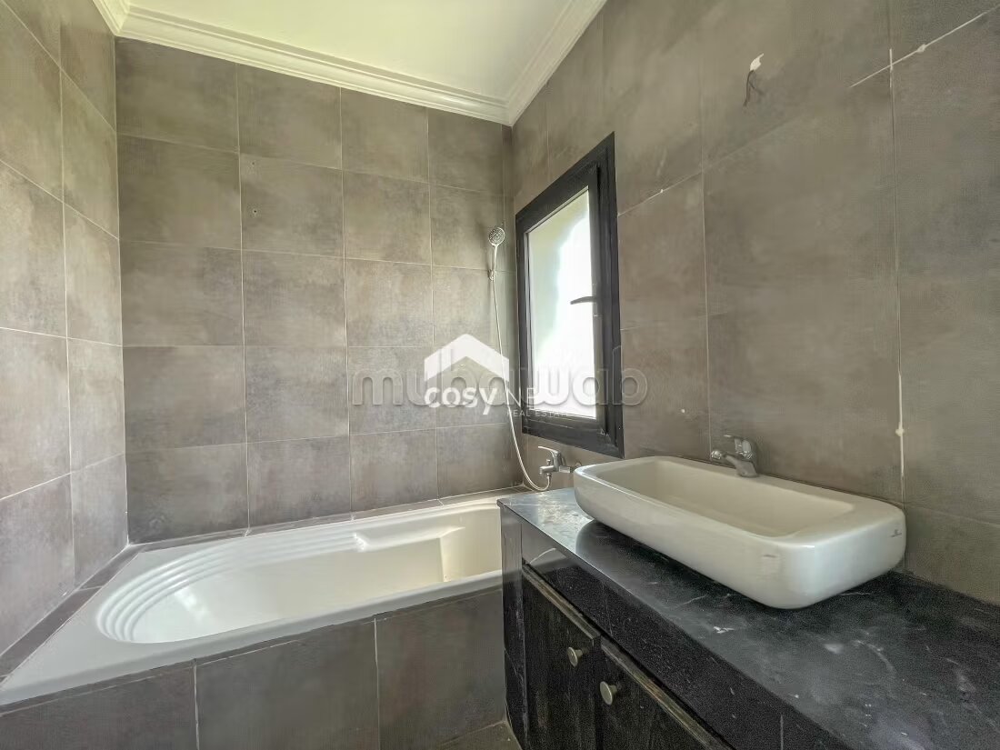 Villa de 450 m² à louer à Ain Diab, Casablanca — Photo 41