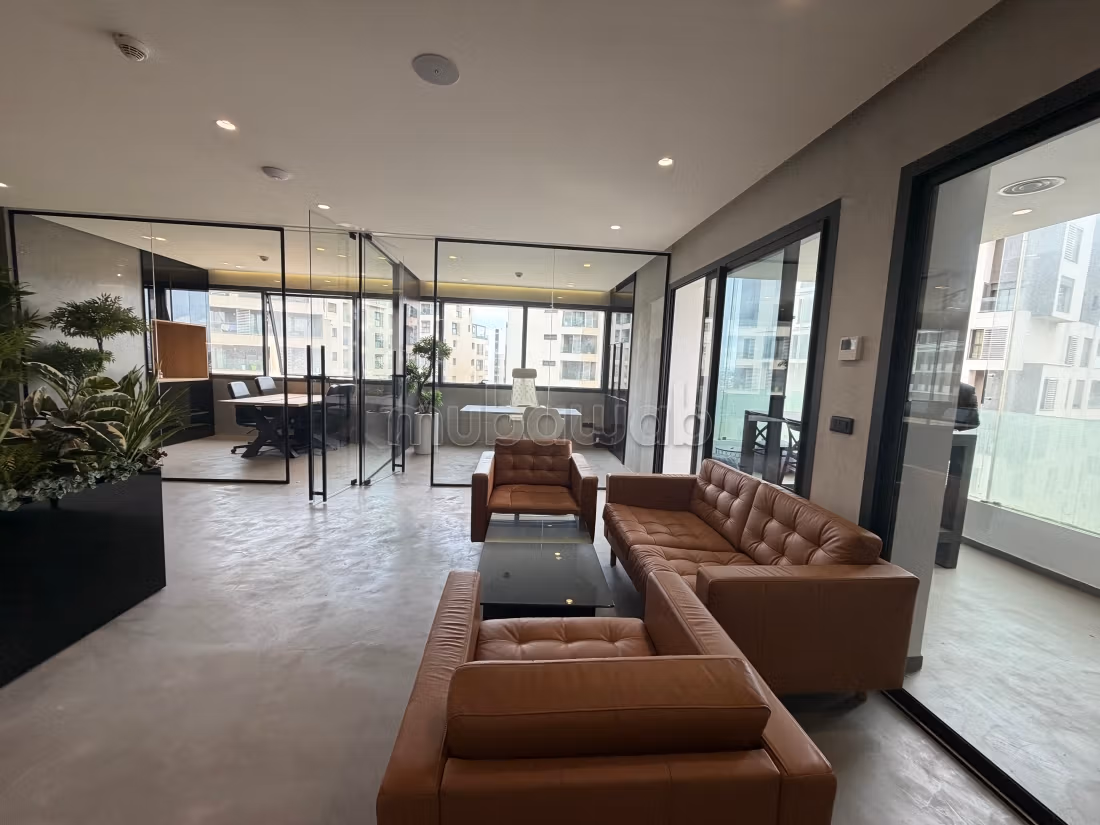 Bureaux 180 m² à louer à Casablanca Finance City — Photo 11