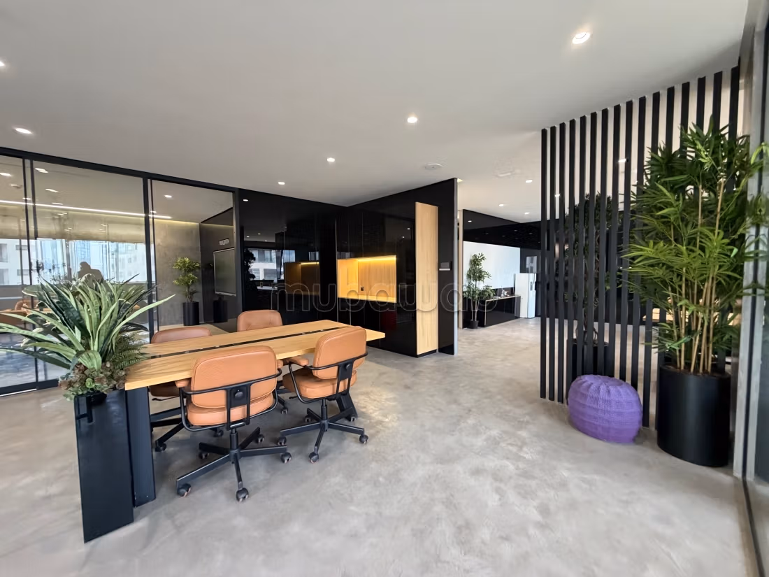 Bureaux 180 m² à louer à Casablanca Finance City — Photo 15