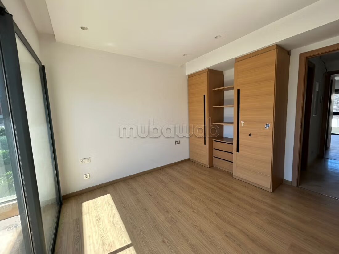 Villa 320 m² for Rent in Casablanca (Ain Diab) — Photo 15