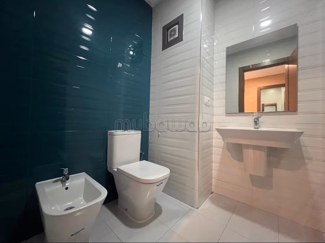 شقة مفروشة 120 م² للإيجار في طنجة (بلاصة موتسارت) — Photo 26