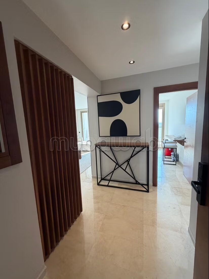 شقة 105 متر مربع للإيجار في الدار البيضاء (إمتداد آين دياب) — Photo 3