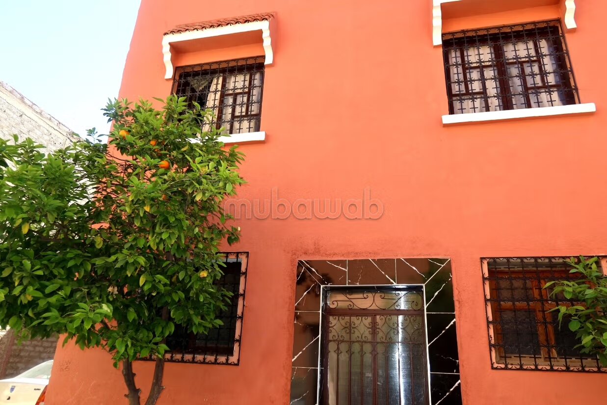 House 110 m² for sale — Photo 3