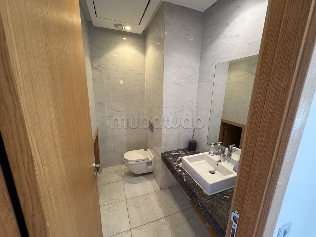 Villa 286 m² for rent in Ville Verte — Photo 8