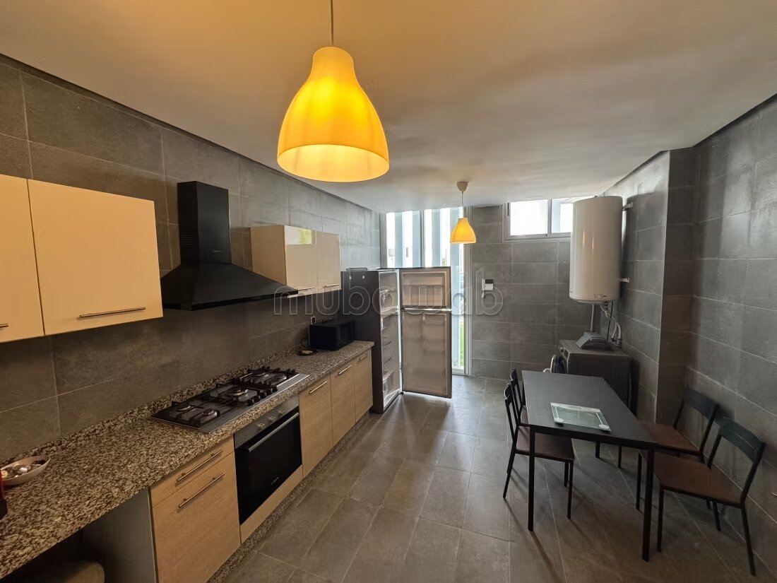 Villa 286 m² for rent in Ville Verte — Photo 9
