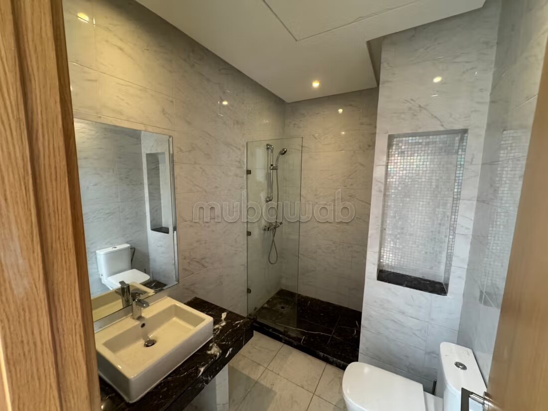 Villa 286 m² for rent in Ville Verte — Photo 15