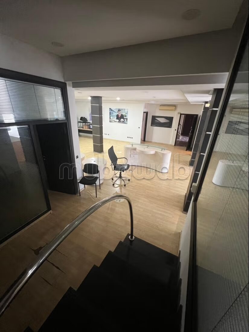 Office 244 m² for rent in Rabat — Photo 15