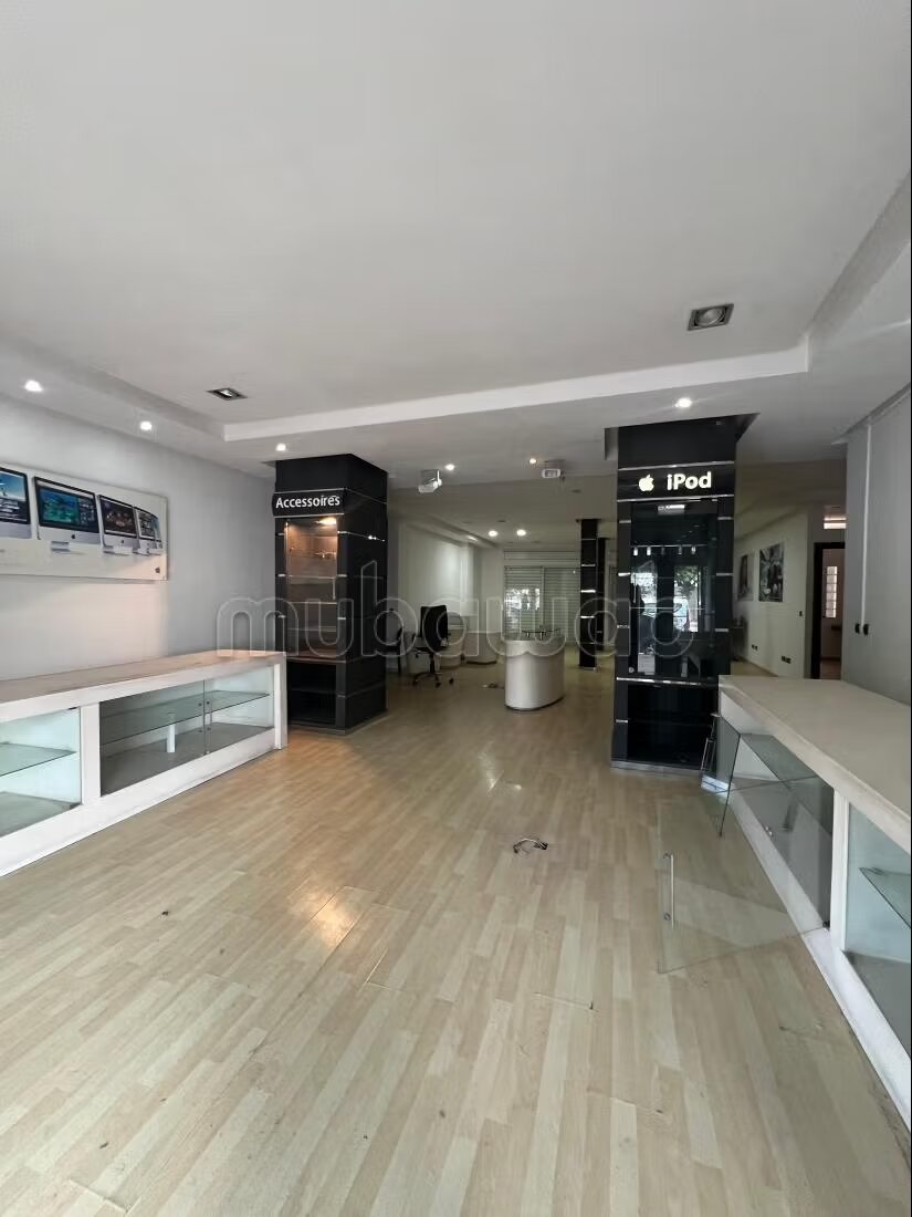 Office 244 m² for rent in Rabat — Photo 4