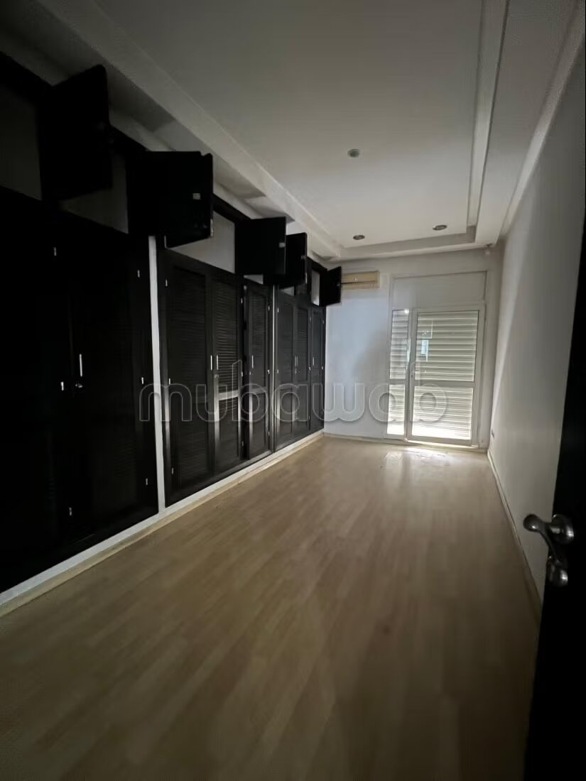 Office 244 m² for rent in Rabat — Photo 18