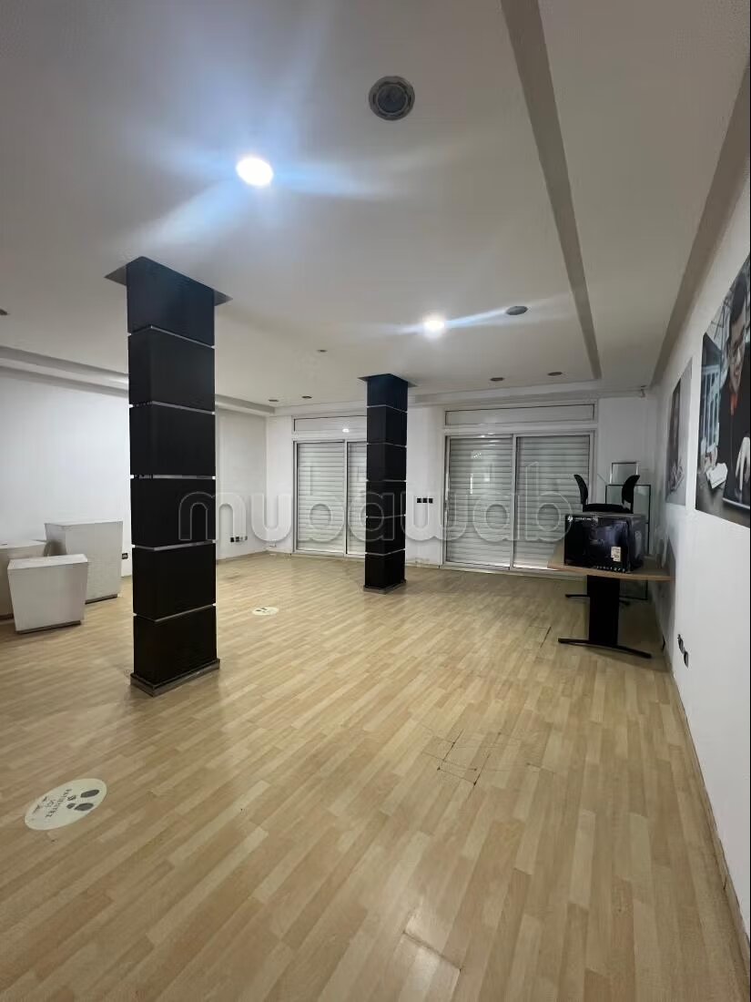 Office 244 m² for rent in Rabat — Photo 26