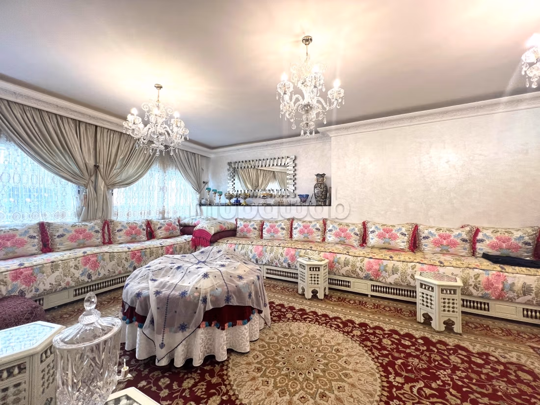 132 m² Apartment for Sale in Mers Sultan Neighbourhood — Photo 2