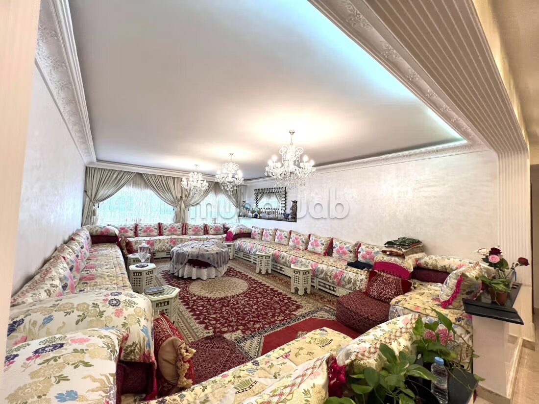 132 m² Apartment for Sale in Mers Sultan Neighbourhood — Photo 4