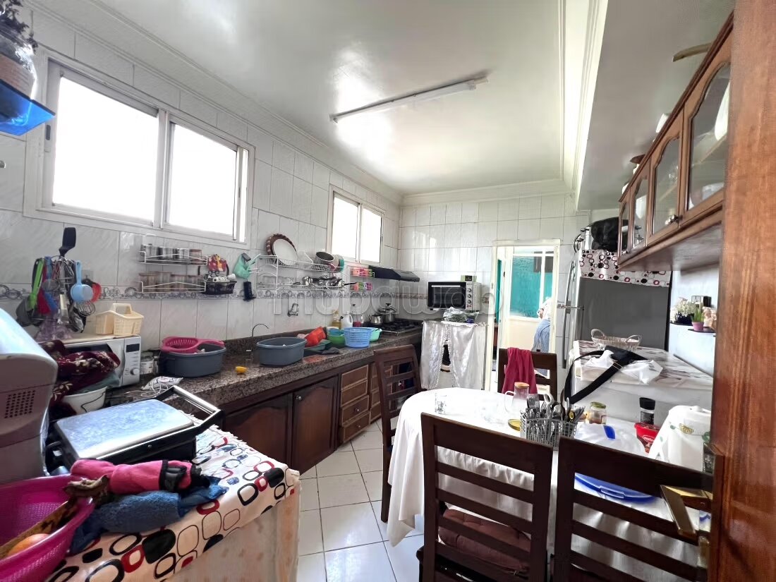 132 m² Apartment for Sale in Mers Sultan Neighbourhood — Photo 11