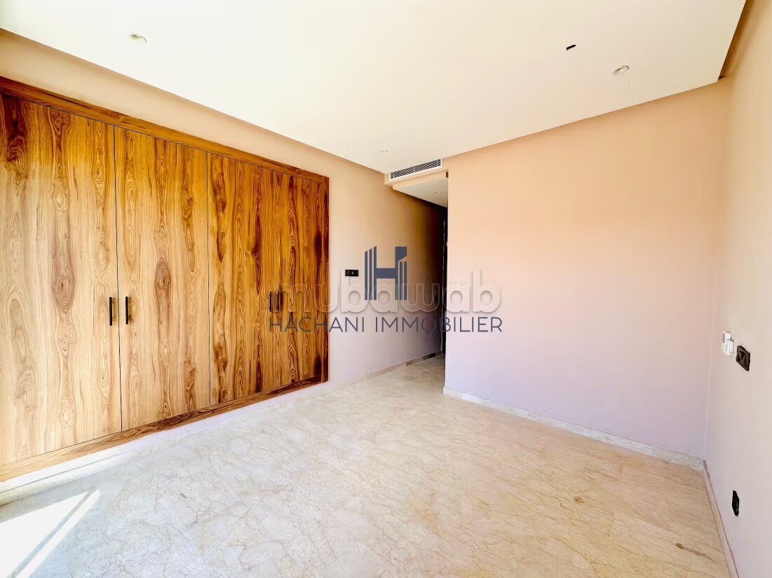 60 m² Renovated Apartment for Sale in Marrakech — Photo 260