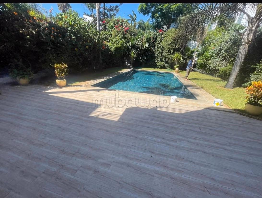 Villa 510 m² à louer à Californie — Photo 2