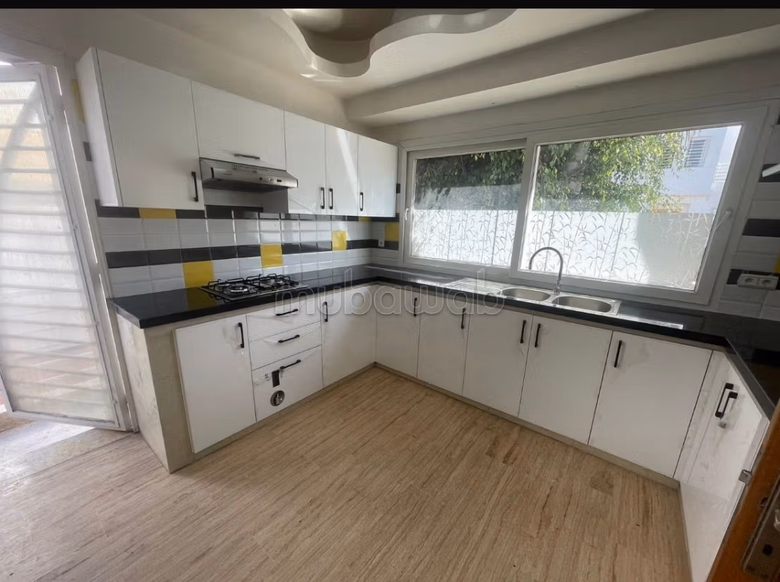 Villa 510 m² à louer à Californie — Photo 26