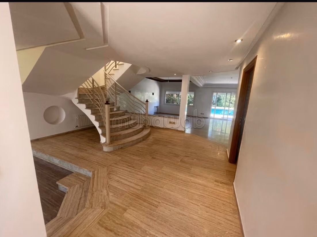 Villa 510 m² à louer à Californie — Photo 28