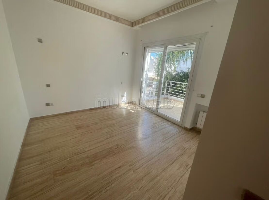 Villa 510 m² à louer à Californie — Photo 23