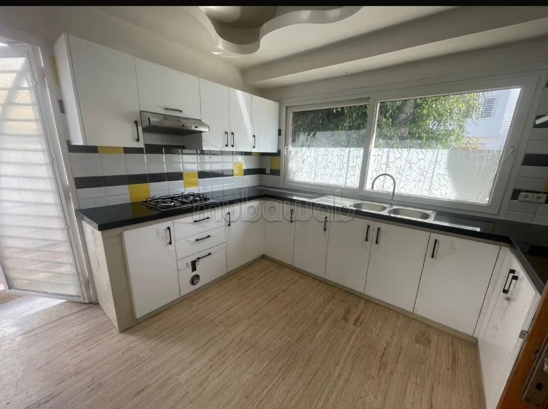 Villa 510 m² à louer à Californie — Photo 25