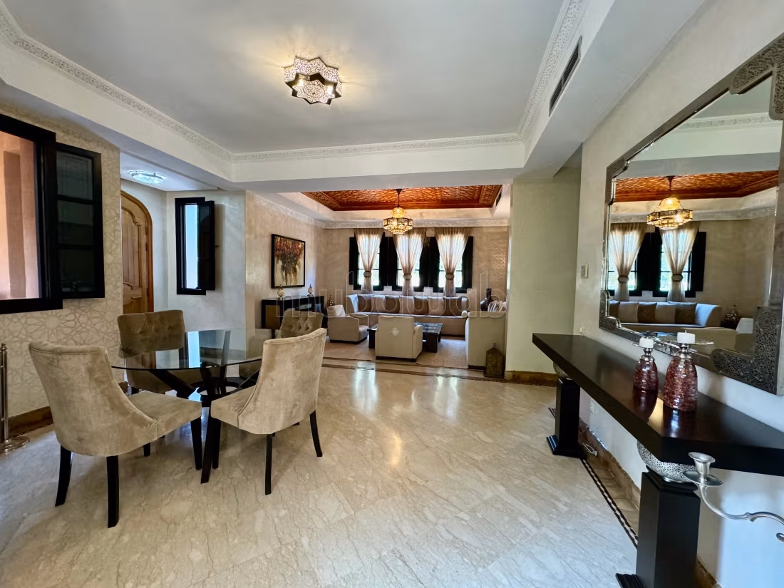 Apartment 185 m² for rent in Marrakech — Photo 9