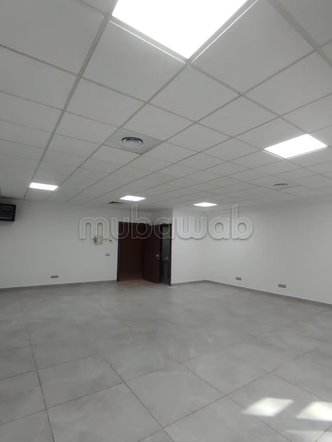 Bureau neuf 73 m² à louer à Casablanca (Sidi Maârouf) — Photo 6