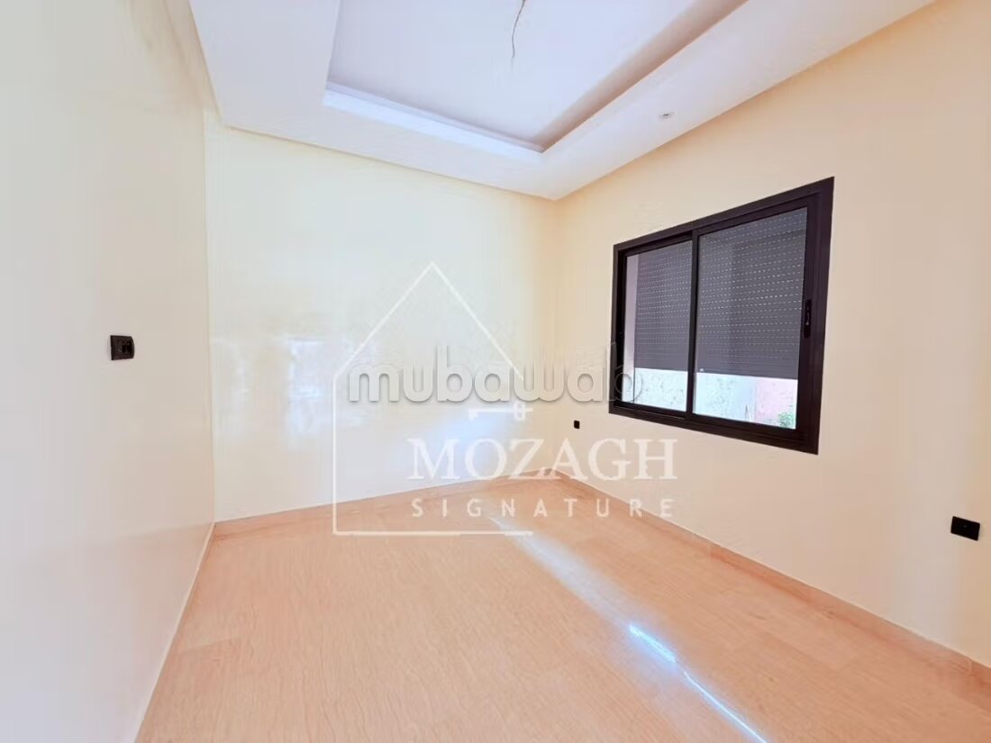 فيلا 4 غرف 289 م² للبيع في مراكش (تارغا) — Photo 38