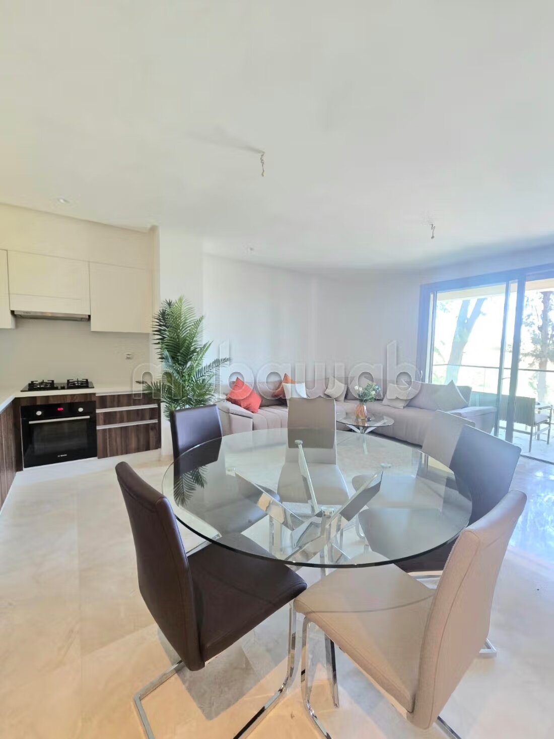 145 m² Apartment for Rent in Rabat (Souissi) — Photo 27