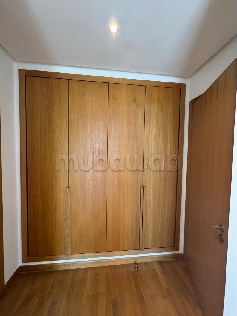 145 m² Apartment for Rent in Rabat (Souissi) — Photo 42