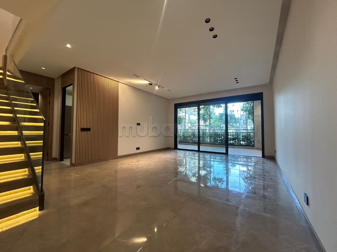 145 m² Apartment for Rent in Rabat (Souissi) — Photo 210