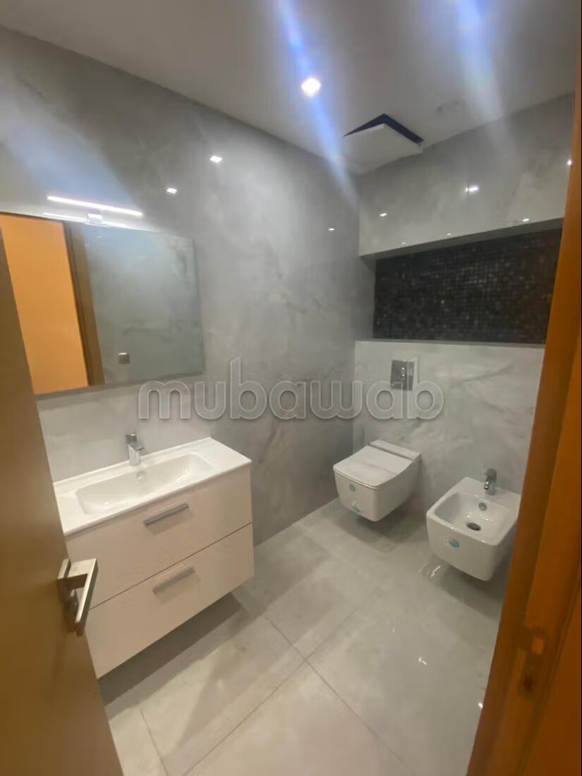 145 m² Apartment for Rent in Rabat (Souissi) — Photo 309