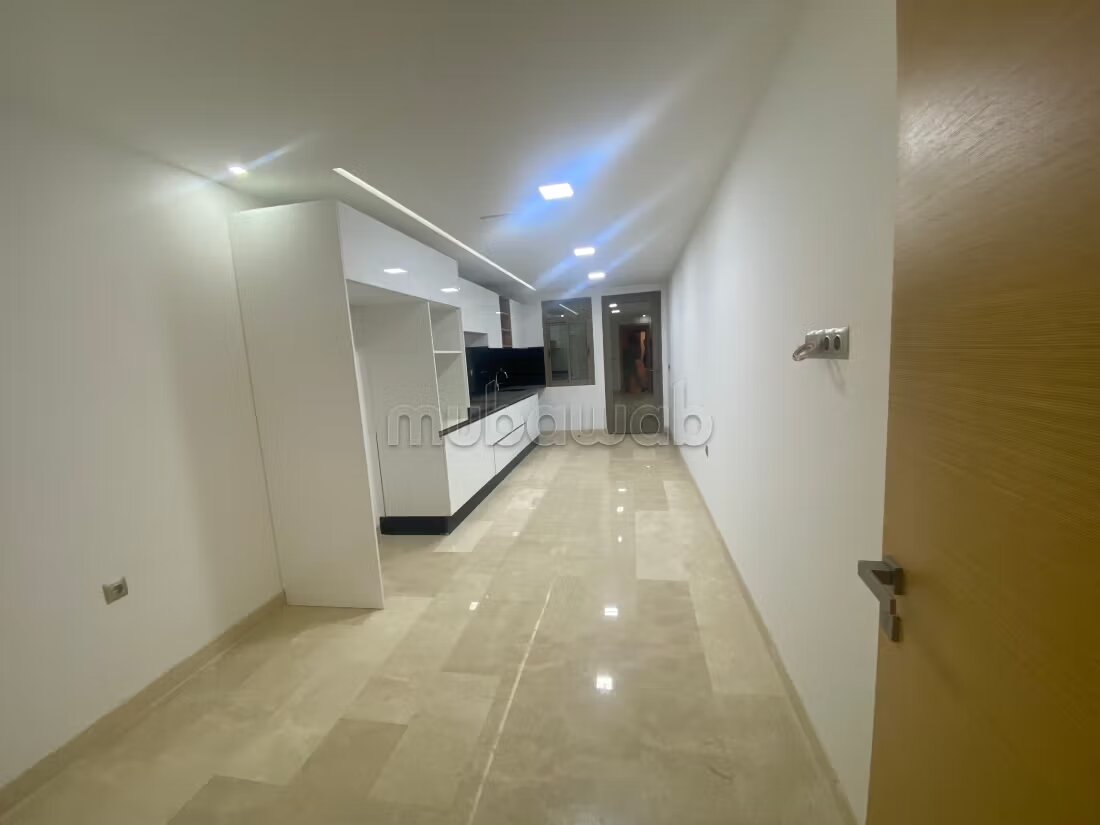 145 m² Apartment for Rent in Rabat (Souissi) — Photo 310
