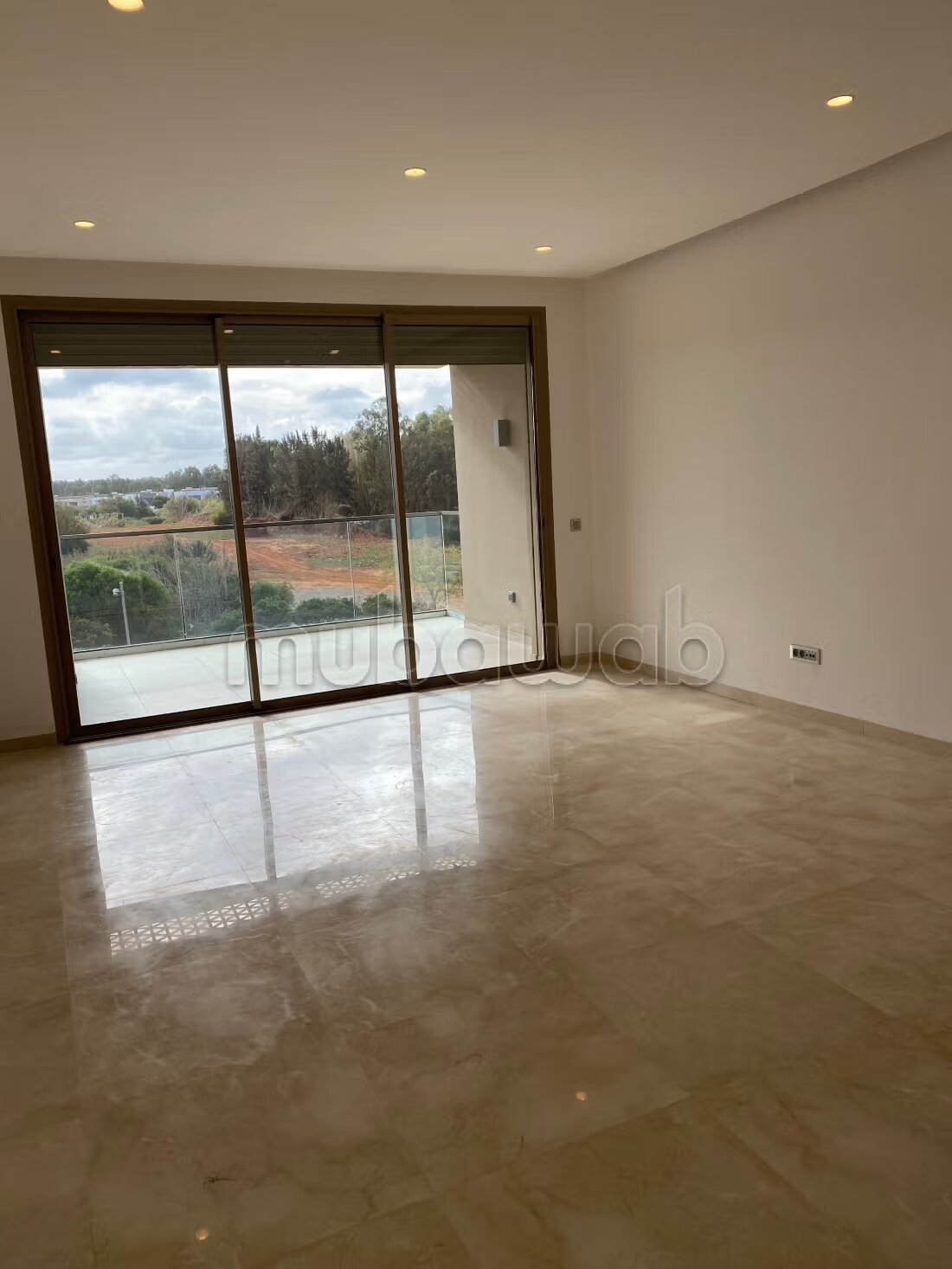 145 m² Apartment for Rent in Rabat (Souissi) — Photo 383