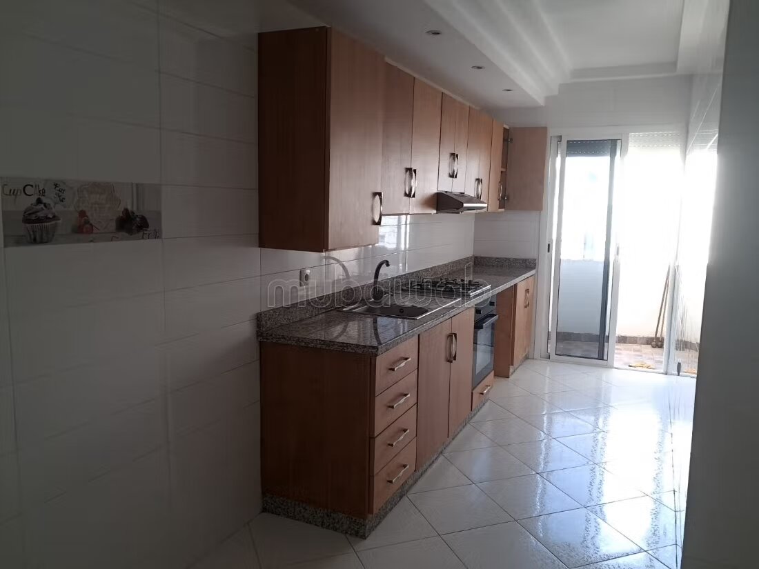 Appartement 120 m² à louer à Rabat (Océan) — Photo 15
