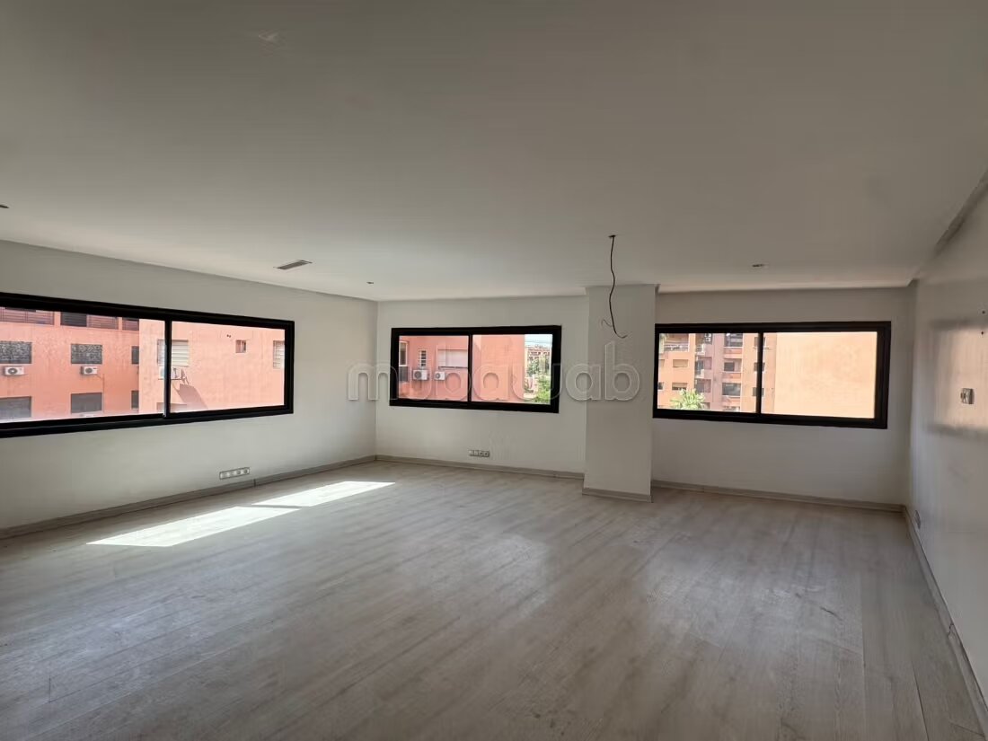 Bureau 84 m² à louer à Marrakech Guéliz — Photo 18