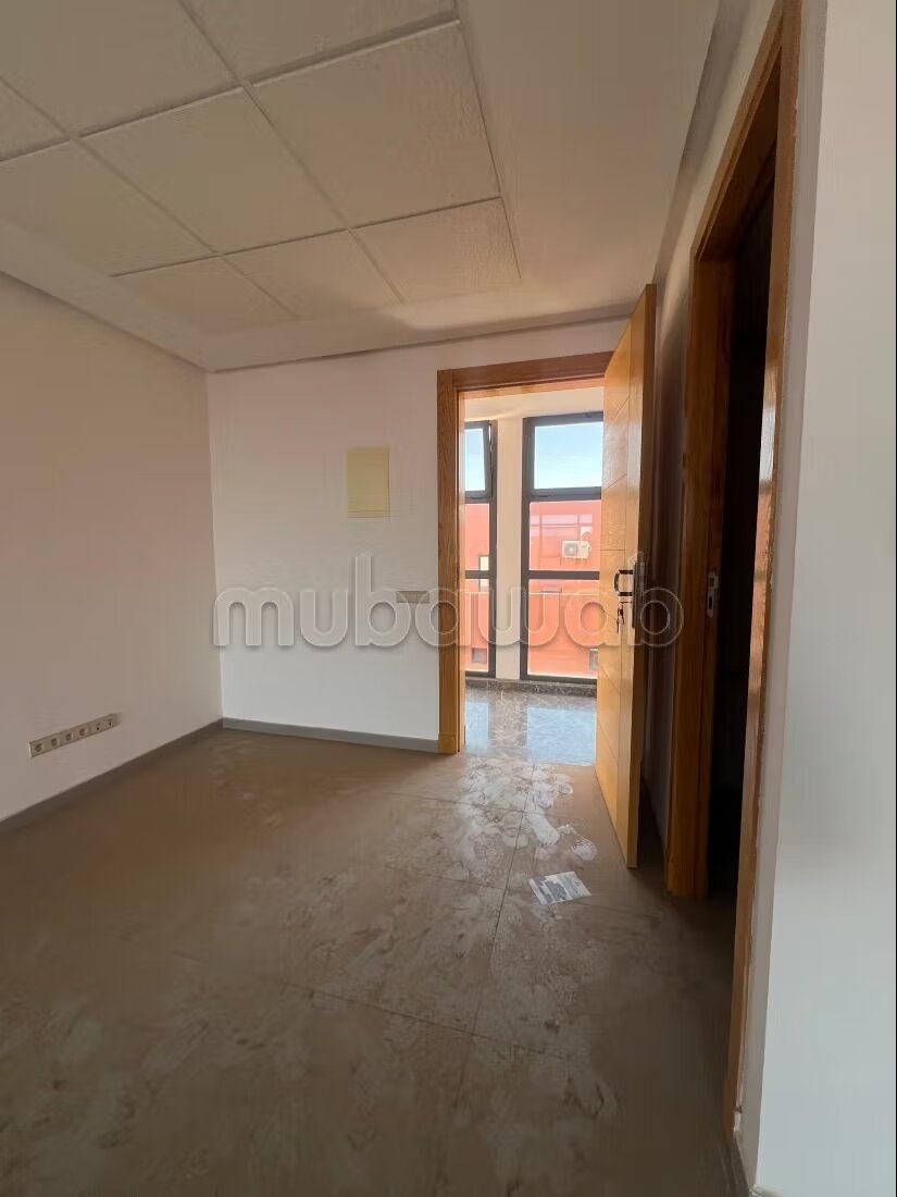 Bureau 84 m² à louer à Marrakech Guéliz — Photo 73