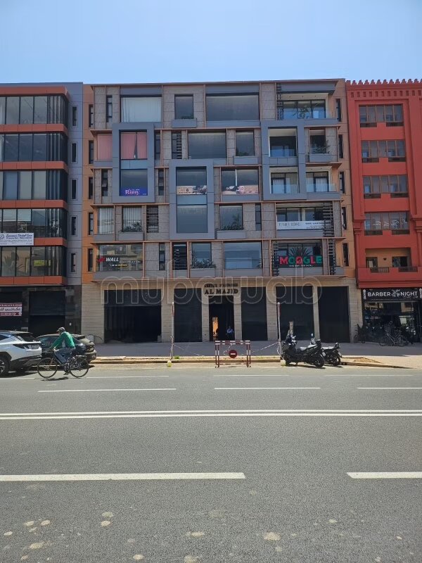 Office 84 m² for sale in Marrakech — Photo 9