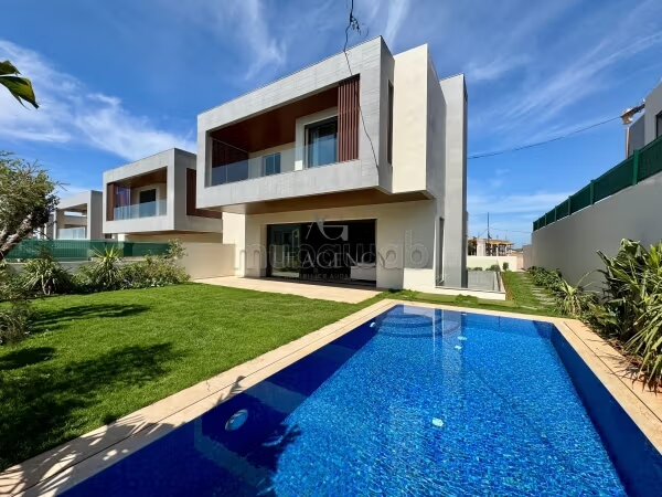 Villa 500 m² à vendre à Casablanca — Photo 11