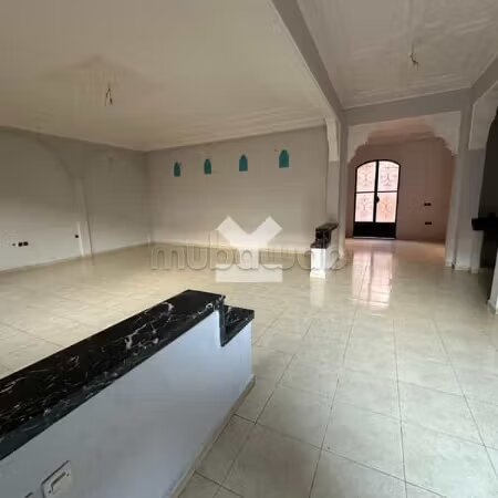 Villa 280 m² à louer à Marrakech (Mabrouka) — Photo 28