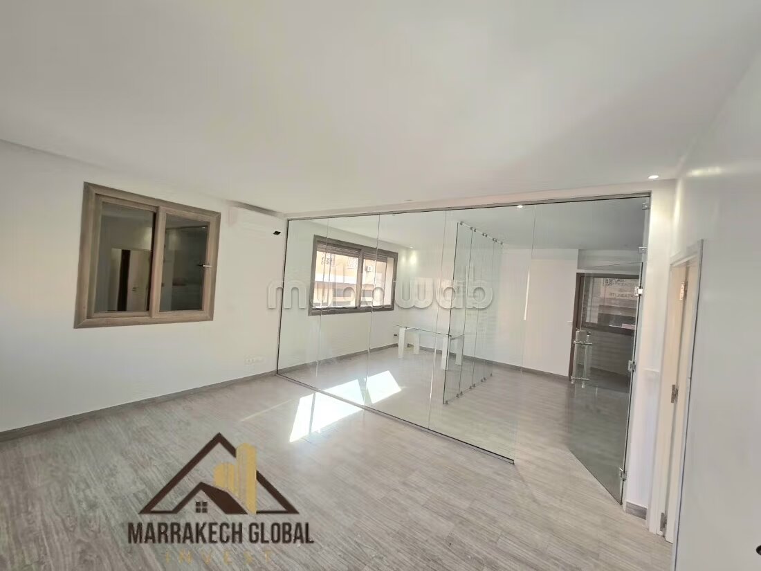 Office 220 sqm for rent in Marrakech — Photo 38