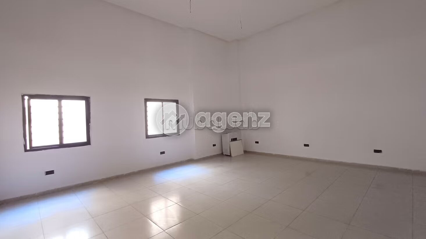 Office 220 sqm for rent in Marrakech — Photo 165