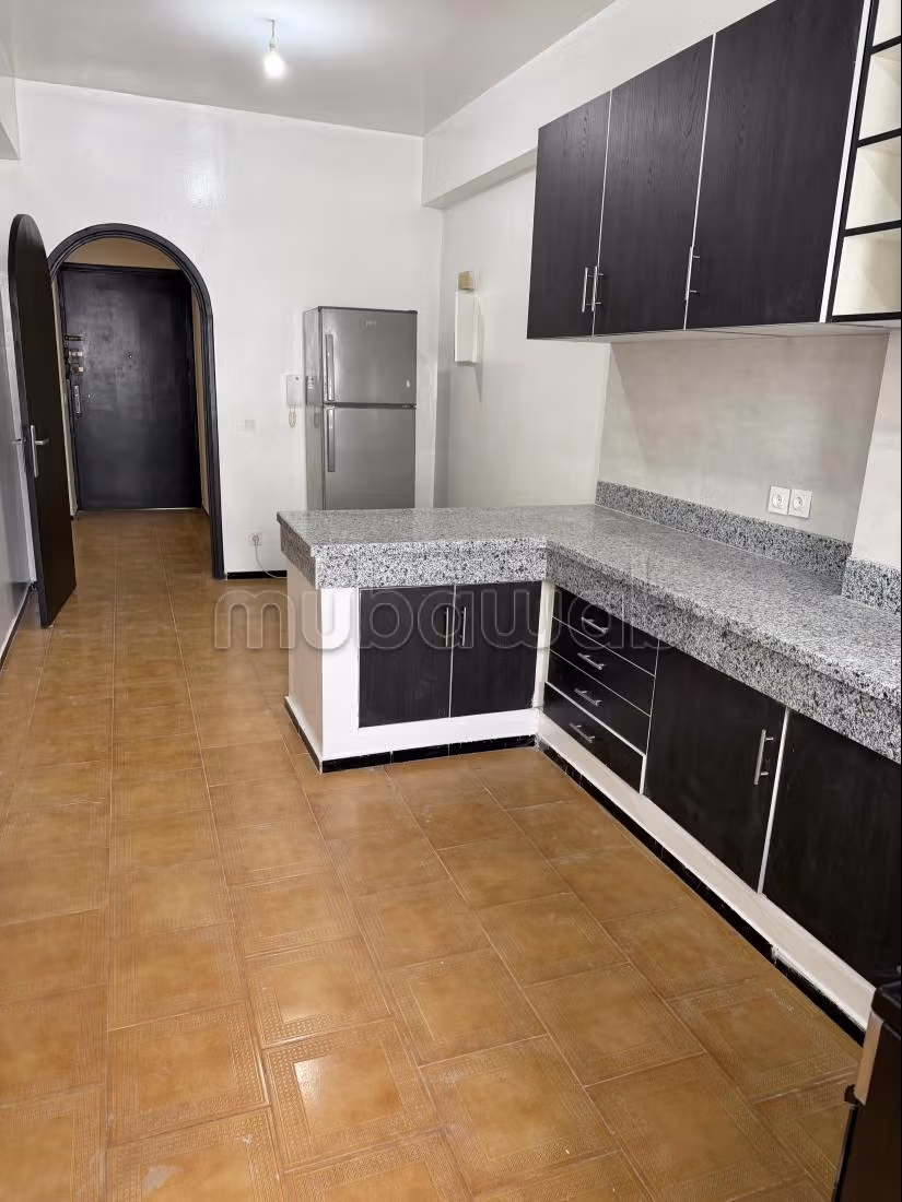 Apartment 180 m² for rent in Rabat (Agdal) — Photo 3