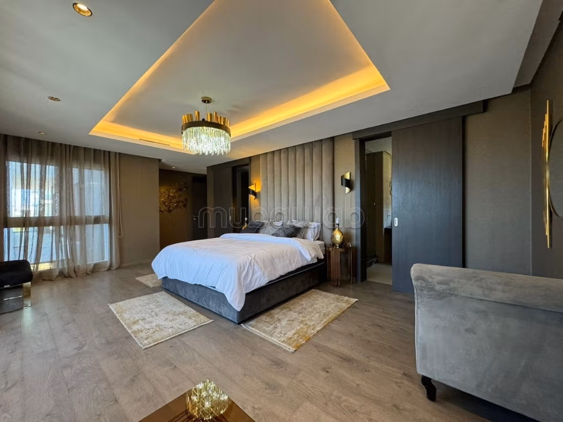 310 m² Apartment for Rent in Ain Diab — Photo 23