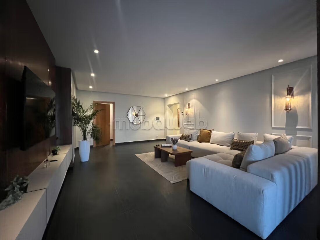 310 m² Apartment for Rent in Ain Diab — Photo 223