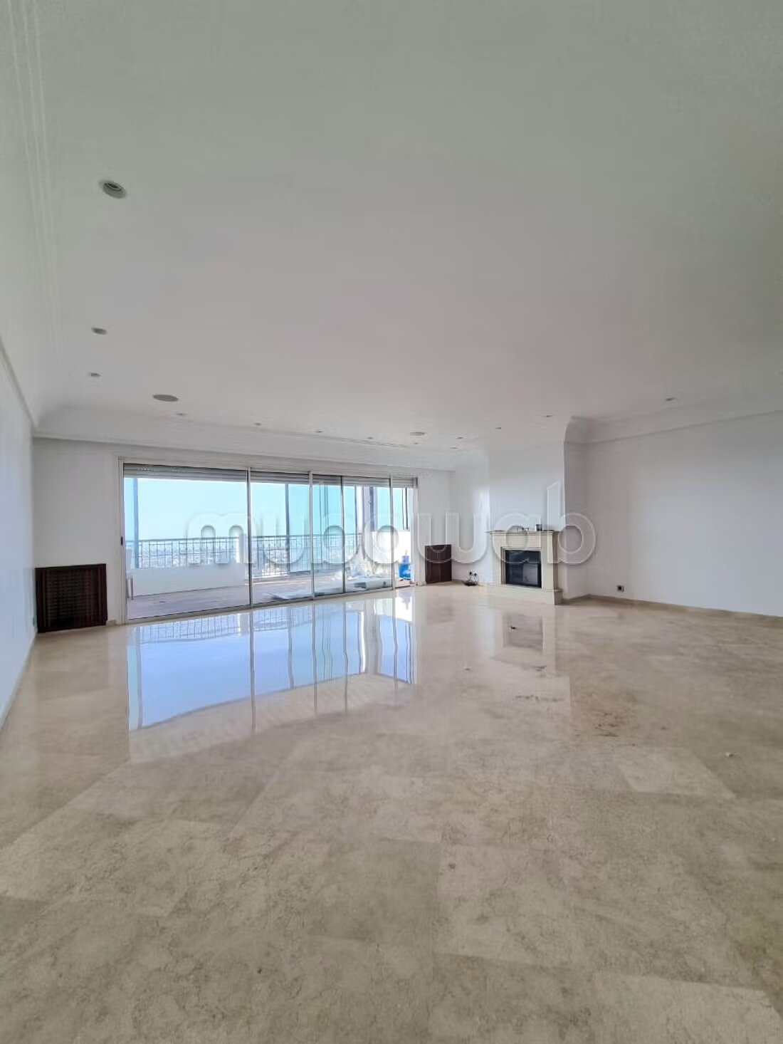310 m² Apartment for Rent in Ain Diab — Photo 240