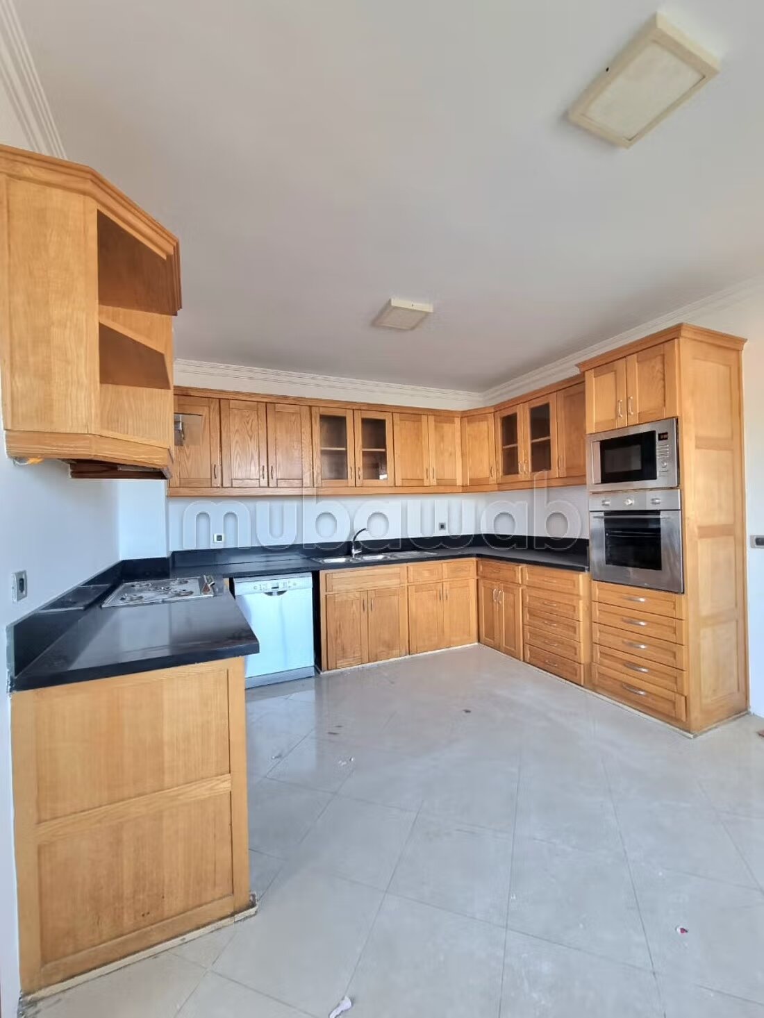 310 m² Apartment for Rent in Ain Diab — Photo 246