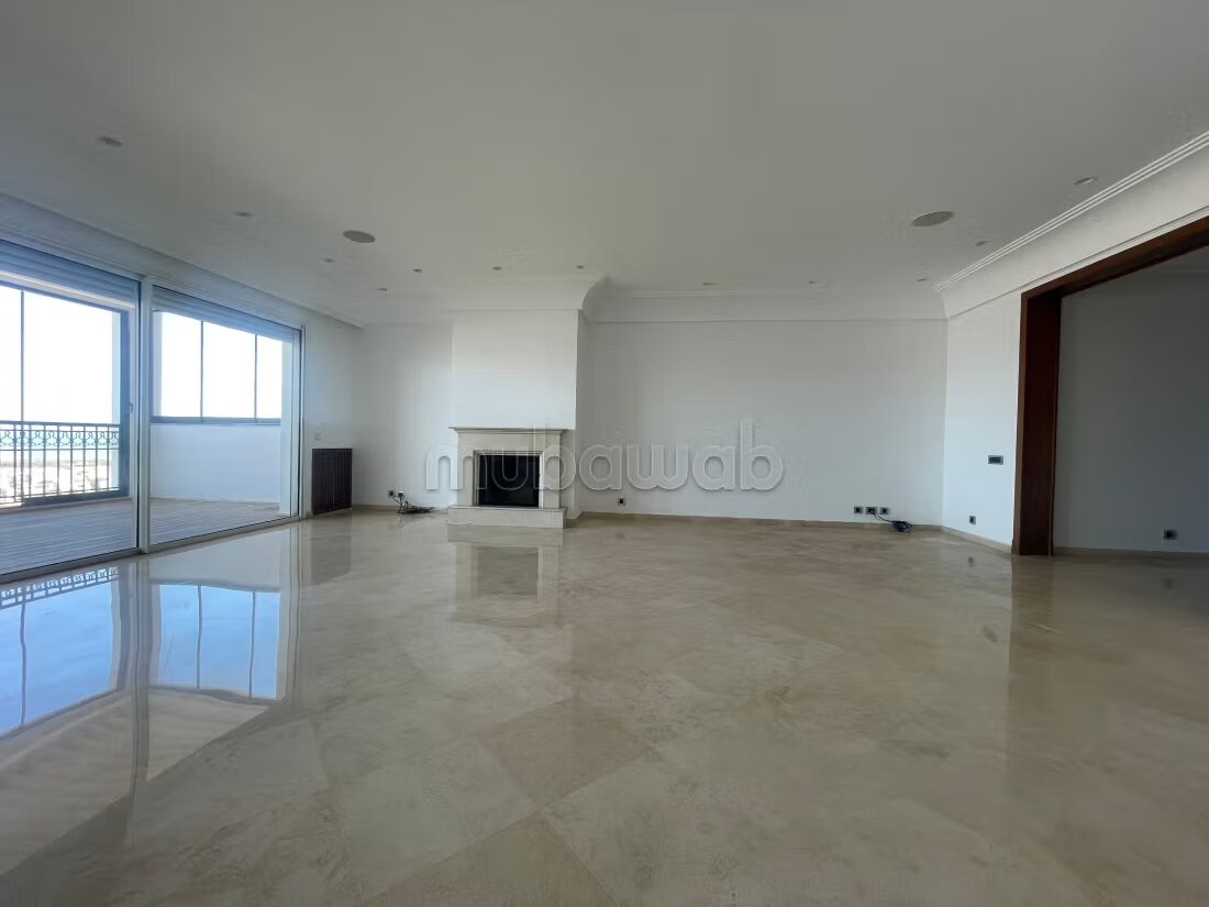 310 m² Apartment for Rent in Ain Diab — Photo 258