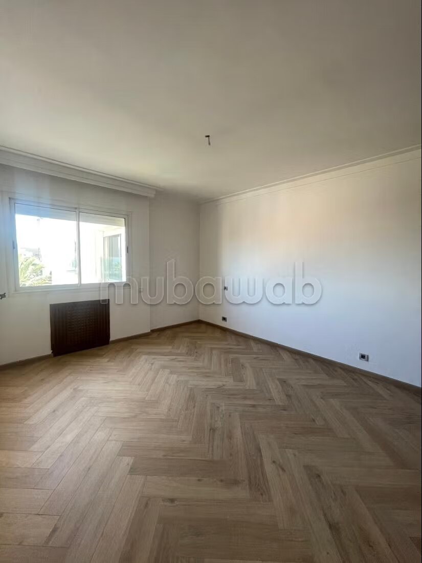 310 m² Apartment for Rent in Ain Diab — Photo 263